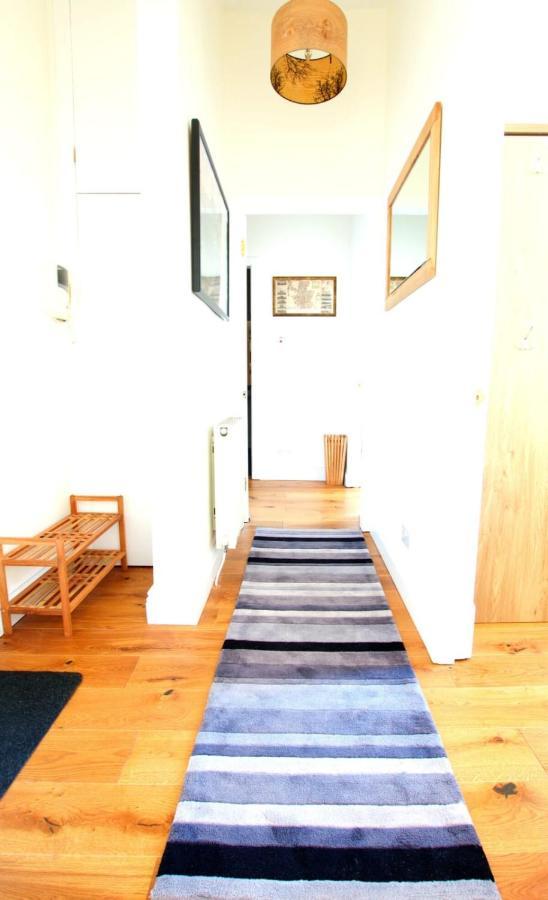 Cozy 2 Bedroom Apartment At Heart Of The Единбург Екстер'єр фото